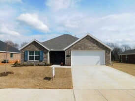 474 N Yona Ln in Farmington, AR - Building Photo