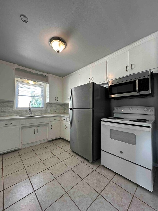 6127 E 19th St in Tulsa, OK - Building Photo - Building Photo