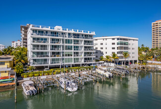 Harbor View in Sarasota, FL - Building Photo - Primary Photo