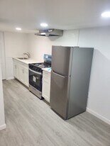 16 Bailey Ave, Unit Lower level in East Meadow, NY - Building Photo