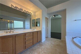 277 Prudence Ct in Henderson, NV - Building Photo - Building Photo