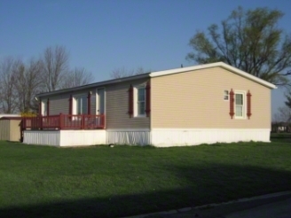 West Ridge Green in Elyria, OH - Foto de edificio