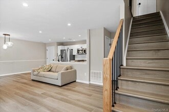 56 The in Warwick, NY - Building Photo - Building Photo