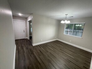 17419 Marl Way in Crosby, TX - Building Photo - Building Photo