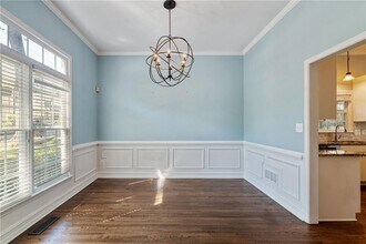 1362 Cartecay Dr NE in Atlanta, GA - Building Photo - Building Photo