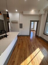 1725 Elm St in Cincinnati, OH - Foto de edificio - Building Photo