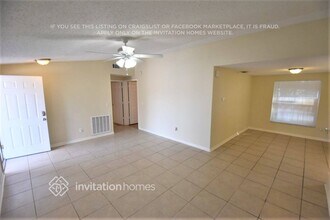 9709 Rushwood Ct in Tampa, FL - Foto de edificio - Building Photo