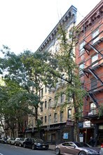 114-116 Christopher St in New York, NY - Building Photo - Building Photo