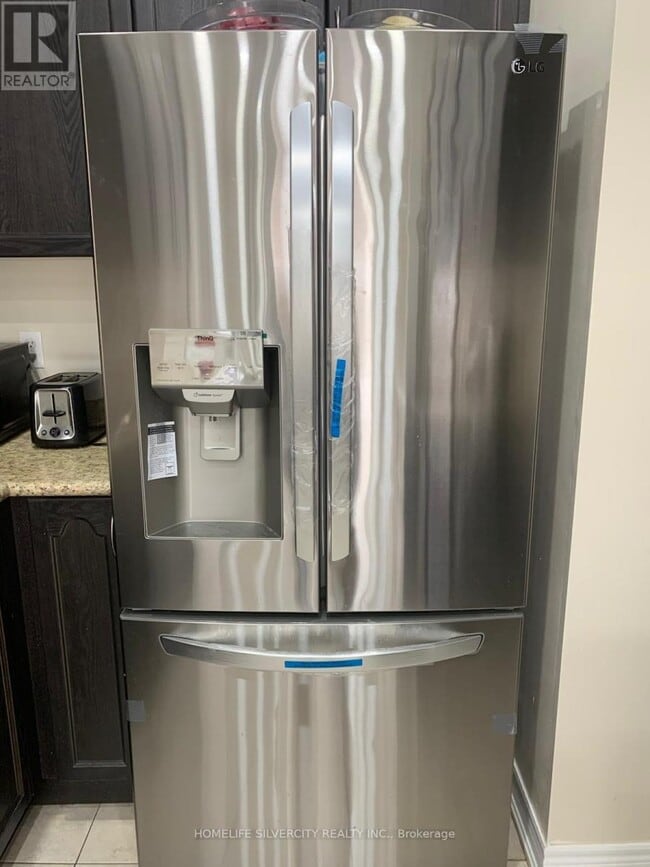 property at 5 Almond St