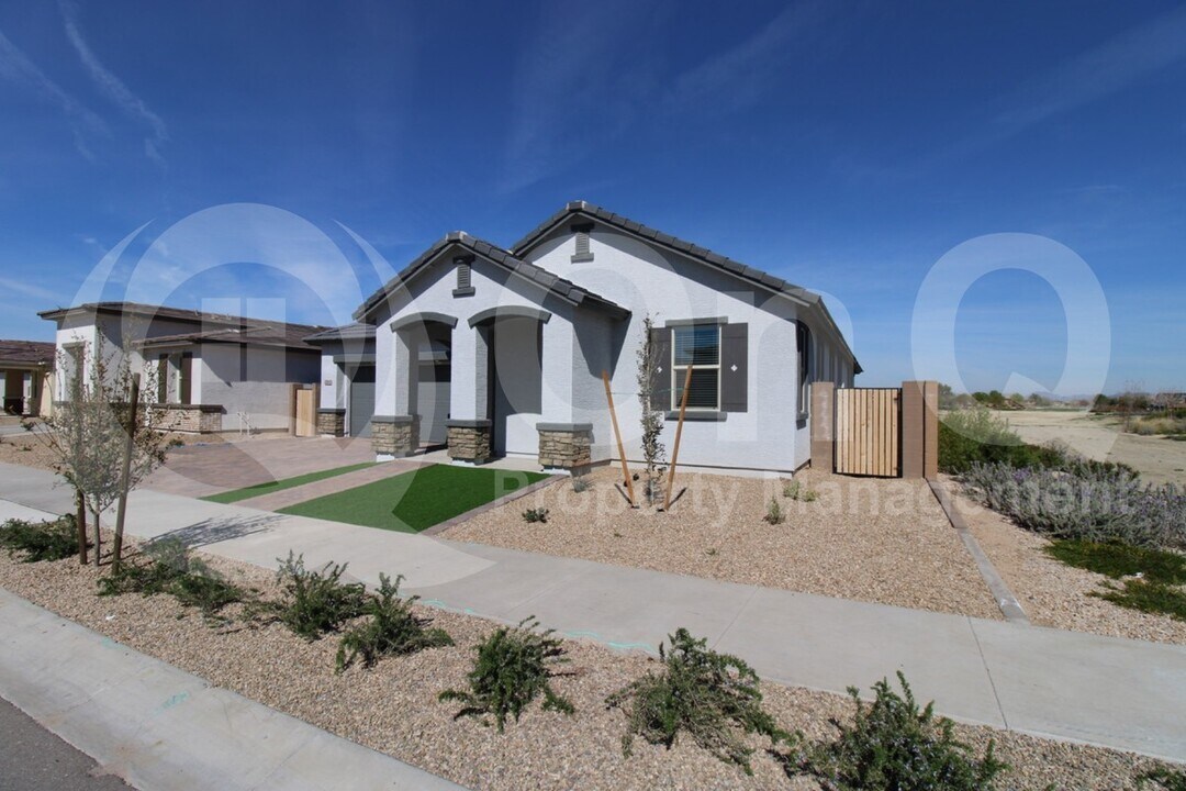 23020 E Calle Luna in Queen Creek, AZ - Building Photo