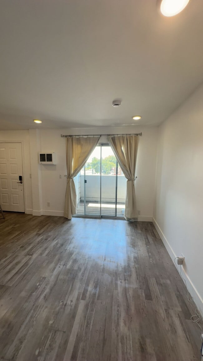 29621 Red Oak Ct, Unit 29621 Red Oak Ct 9