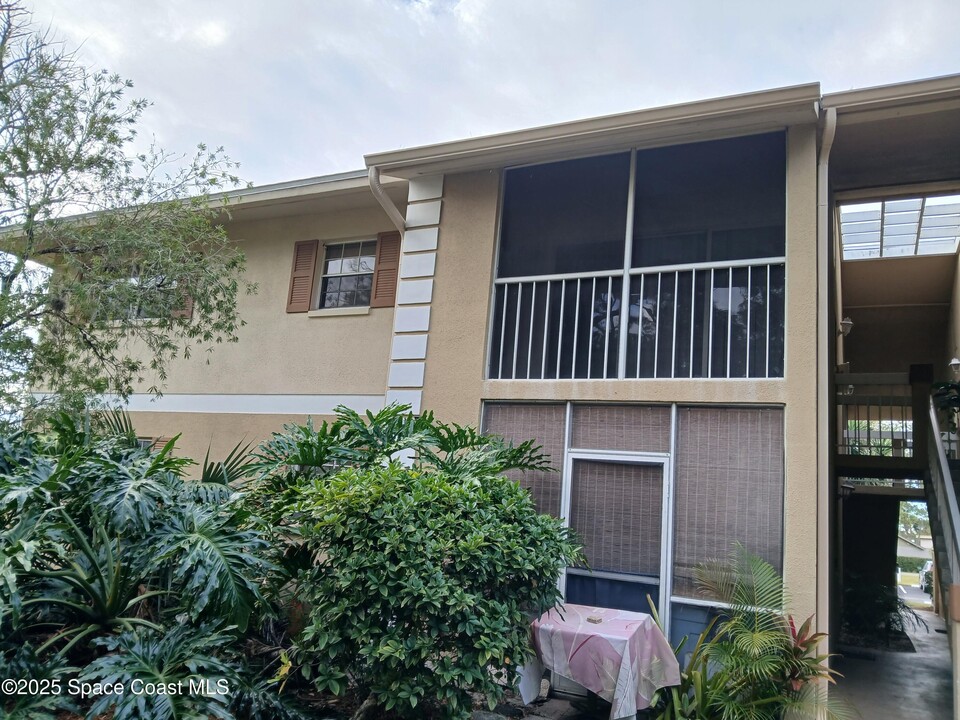 1698 Brook St NE in Palm Bay, FL - Building Photo