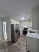 185 Springdale Ct in Macon, GA - Building Photo - Building Photo