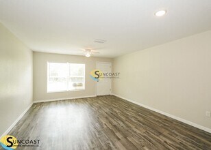 9106 N Peachtree Way in Citrus Springs, FL - Building Photo - Building Photo