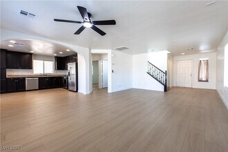 6732 Thalia River St in Las Vegas, NV - Building Photo - Building Photo