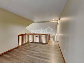 555 Allis Pl E in Reynoldsburg, OH - Building Photo - Building Photo