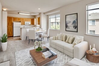 City Centre in Hayward, CA - Foto de edificio - Building Photo