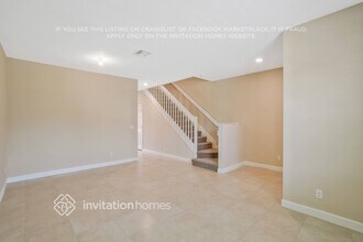 5318 Ellery Terrace in West Palm Beach, FL - Foto de edificio - Building Photo