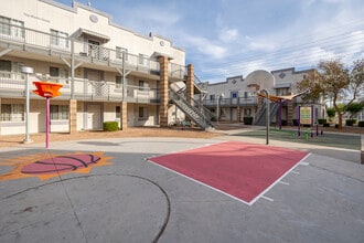 Homeward Bound in Phoenix, AZ - Building Photo - Building Photo