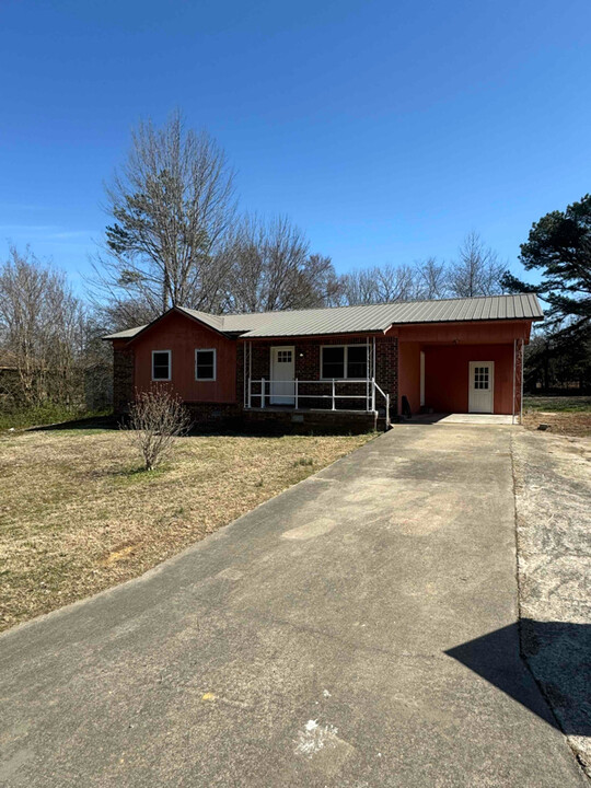 1317 Robinwood Dr in Heber Springs, AR - Building Photo