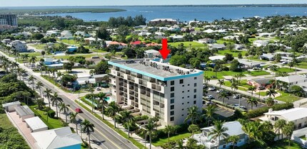 355 S Ocean Dr, Unit 807 in Fort Pierce, FL - Building Photo - Building Photo