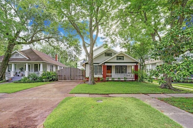 1127 Harvard St in Houston, TX - Building Photo - Building Photo