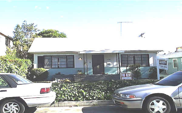 11101-11103 Hartsook St in North Hollywood, CA - Building Photo