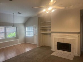 1734 Teal Brook Ln in Sugar Land, TX - Building Photo - Building Photo