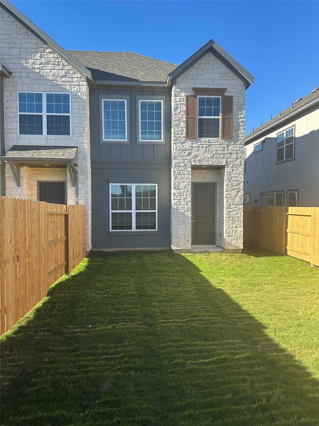 property at 923 Beebrush Ln