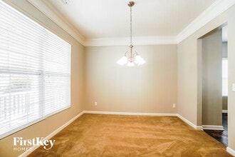 1083 Ashcraft Ave in Columbus, OH - Foto de edificio - Building Photo