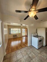 525 1/2 San Francisco Ave in Pomona, CA - Building Photo - Building Photo