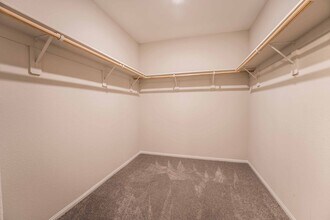 6129 Rose Springs Ave in Las Vegas, NV - Building Photo - Building Photo