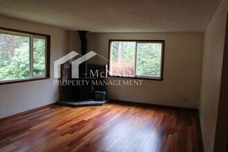 8204 51st St Ct NW in Gig Harbor, WA - Building Photo - Building Photo