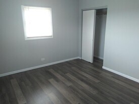 1627 Grove Dr in Round Lake Beach, IL - Building Photo