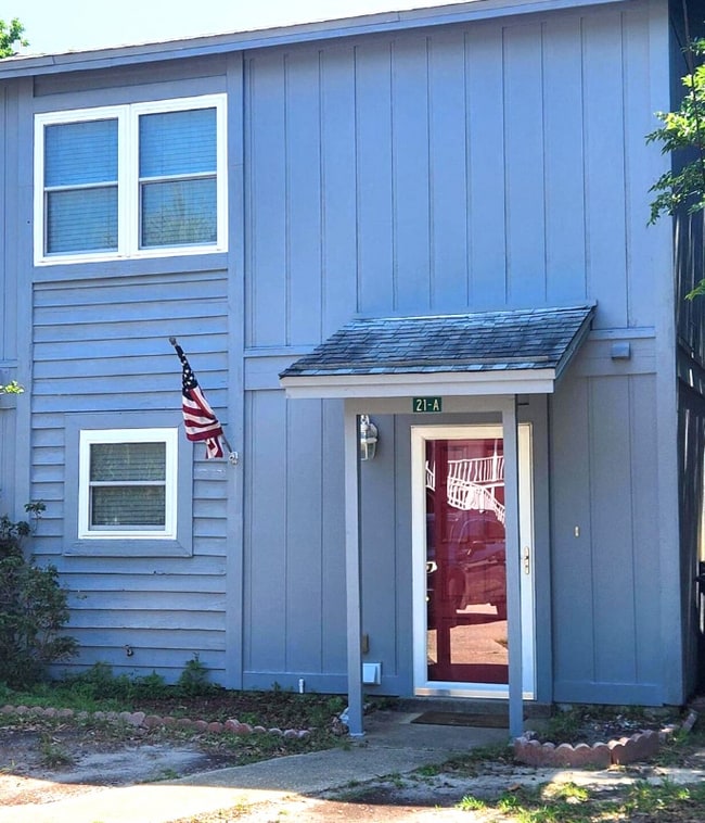 21 Wright Pkwy NW in Fort Walton Beach, FL - Building Photo - Building Photo
