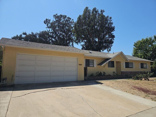 property at 3155 Rose Ave