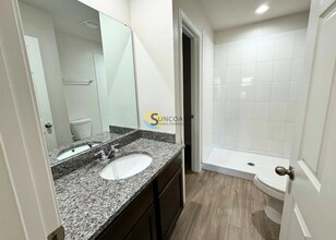 6468 Sweetbay Ln in Jacksonville, FL - Building Photo - Building Photo