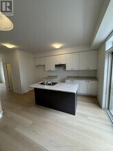 389 Conklin Rd in Brantford, ON - Building Photo - Building Photo