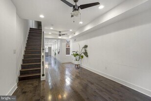 1937 E Sergeant St in Philadelphia, PA - Building Photo