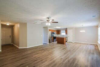 630 Big Hurricane Dr in La Vergne, TN - Building Photo - Building Photo