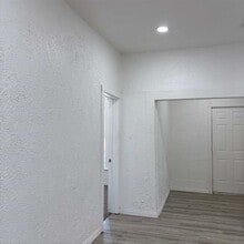 809 Martin Luther King Jr Blvd in Corsicana, TX - Building Photo - Building Photo