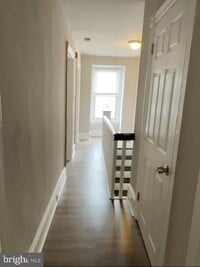 509 E Washington Ln photo'