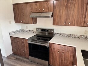 2150 2nd St in Springfield, OR - Building Photo - Building Photo