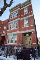 2155 W Potomac Ave in Chicago, IL - Building Photo