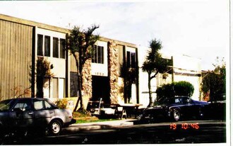 Terre at 1050 Peach in El Cajon, CA - Building Photo
