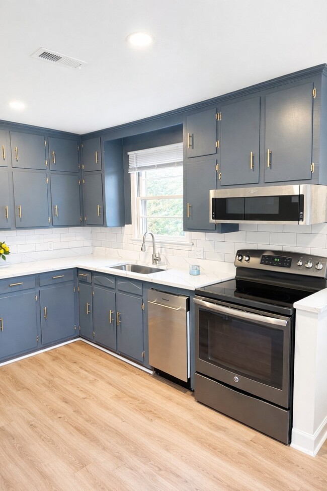 337 Wimbish Dr, Unit 337 in Danville, VA - Building Photo - Building Photo