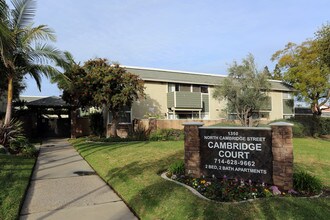 North Cambridge Apartments in Orange, CA - Foto de edificio - Building Photo