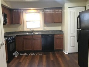 183 Queenswood Rd in Bolingbrook, IL - Building Photo - Building Photo