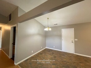 190 Highlands Blvd in Branson, MO - Building Photo - Building Photo