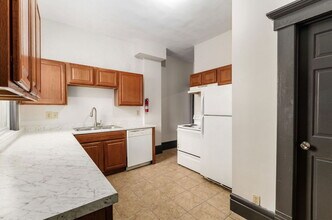 182 W 8th Ave in Columbus, OH - Building Photo - Building Photo